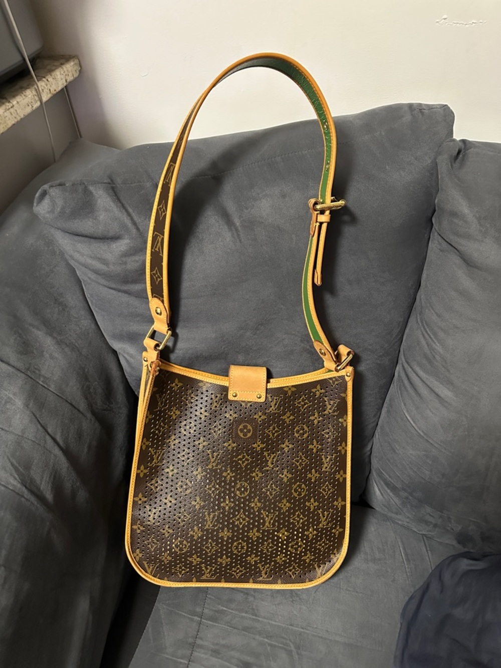 Louis Vuitton Brown Monogram Shoulder Bag with Green Accents - Picture 2 of 12